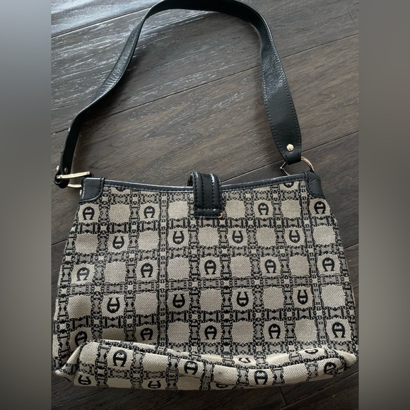 Etienne Aigner Vintage Y2K Black and Tan Shoulder 90s Office Bag Business - Picture 3 of 5